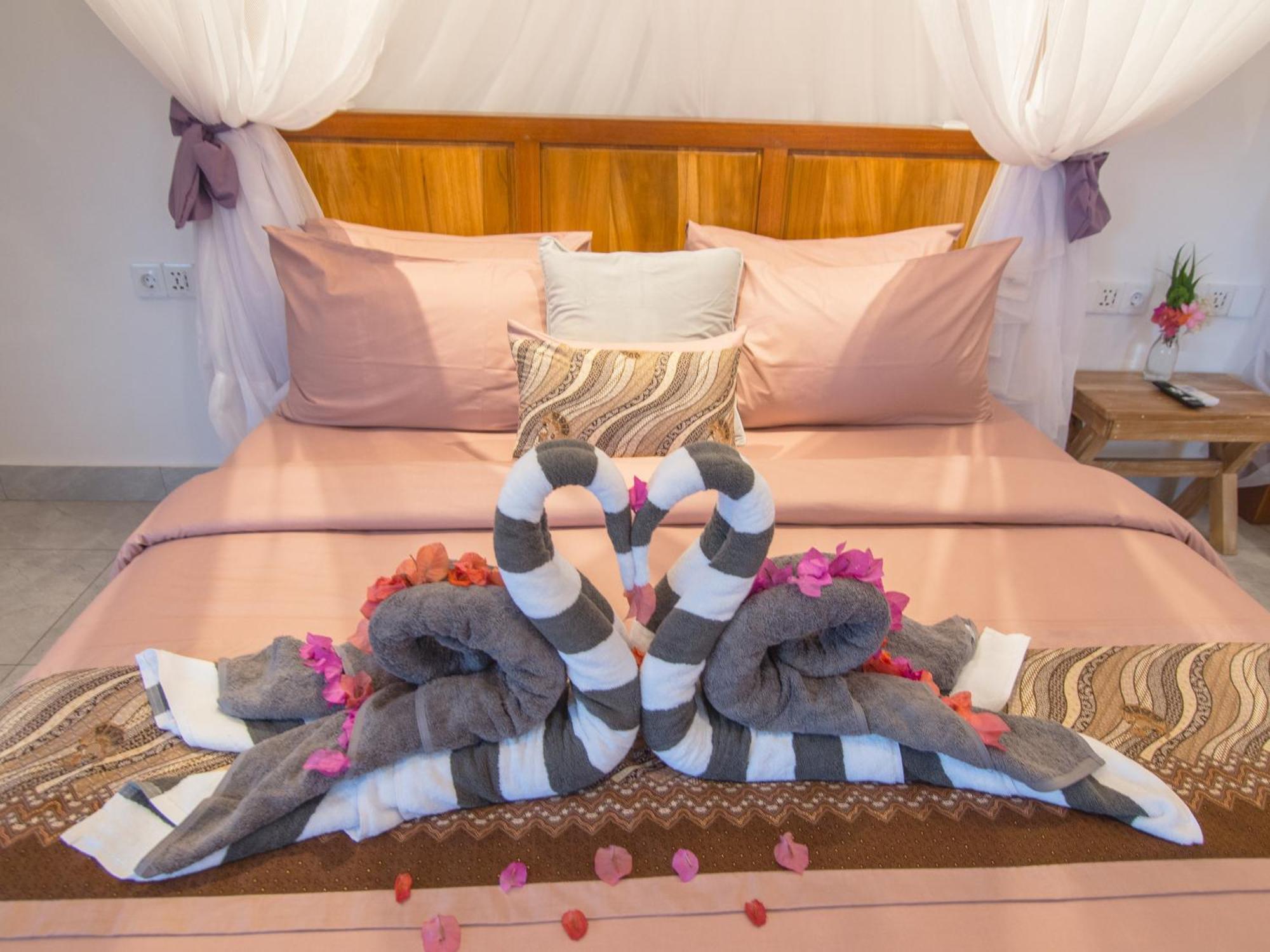 Coco Breeze Spa Hotel Gili Air Exterior foto